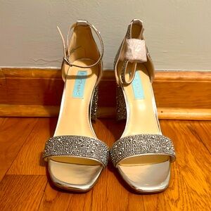Blue by Betsey Johnson Rina Silver Rhinestone Ankle Strap Heels Size 8.5